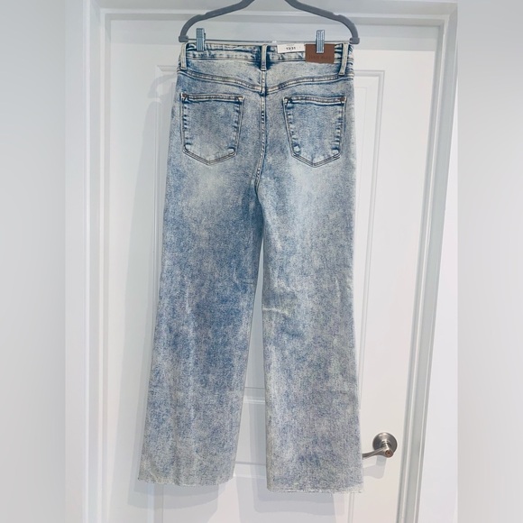 NEW SIZE 13 High Rise Mineral Washed Raw Hem Wide Leg Jeans - Picture 4 of 4